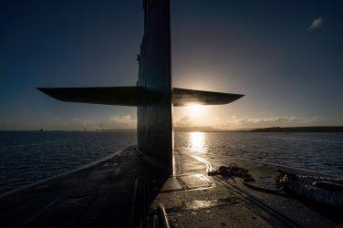 Αμερικανικό πυρηνικό υποβρύχιο συγκρούστηκε με άγνωστο αντικείμενο στη Νότια Σινική Θάλασσα