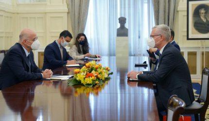 Συνάντηση Νίκου Δένδια με τον Πρέσβη της Ελβετίας