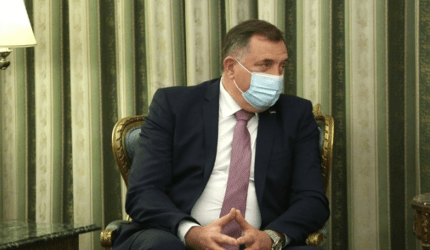 Μίλοραντ Ντόντικ για την αλλαγή συνόρων στα Βαλκάνια: Δεν πρέπει να υπάρχουν ταμπού, πρέπει να ανοίξουν όλα τα πολιτικά θέματα και να συζητηθούν μέσω διαλόγου, με ειρηνικό τρόπο