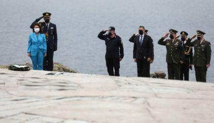 Η «Αλητεία της Αγέλης» ξεμένει από υλικό Παραπληροφόρησης
