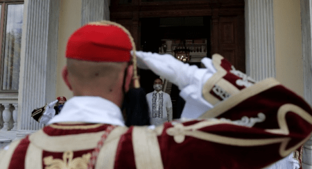 Προεδρικό Μέγαρο: Τελετή επίδοσης διαπιστευτηρίων νέων πρέσβεων