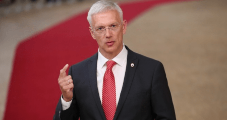 Λετονός πρόεδρος: Προβληματική μια σύνοδος κορυφής με τη Ρωσία