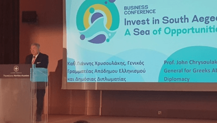 Χρυσουλάκης προς ομογένεια: Τώρα είναι η στιγμή για να επενδύσει κάποιος στην Ελλάδα
