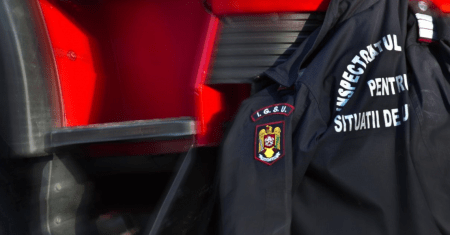 Romanian Firefighter Chief (Team Leader): Big lie that fire could be extinguished with fire