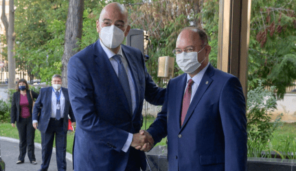 Στην Ρουμανία ο Έλληνας Υπουργός Εξωτερικών – Άριστο το επίπεδο σχέσεων μεταξύ των δύο χωρών