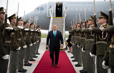 Ορμπάν: Το ουγγρικό μοντέλο είναι το μόνο που λειτουργεί στο μεταναστευτικό