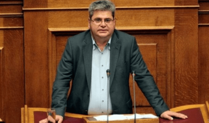 Αναδίπλωση Χουσεϊν Ζεϊμπέκ – Σαφέστατα αναγνωρίζω τις προβλέψεις του Συντάγματος περί ανεξιθρησκίας και θρησκευτικής ουδετερότητας