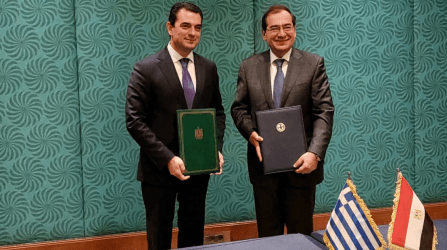 Μνημόνιο συνεργασίας για θέματα φυσικού αερίου υπέγραψαν ο Κώστας Σκρέκας με τον Αιγύπτιο ομόλογό του