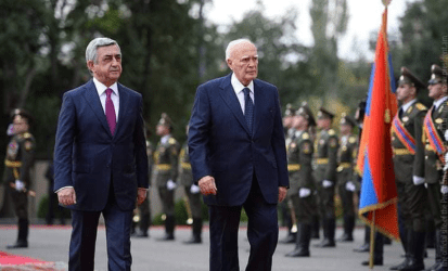 Πρέσβης της Αρμενίας: Εκφράζω τη βαθιά μου θλίψη για την απώλεια του Κάρολου Παπούλια