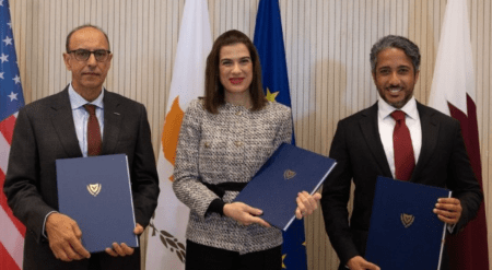 Υπογράφηκε το συμβόλαιο για αδειοδότηση του Τεμαχίου 5 της κυπριακής ΑΟΖ