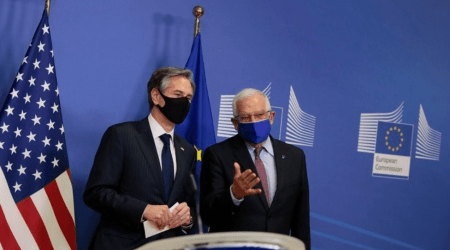 Επικοινωνία Μπορέλ – Μπλίνκεν για τη συγκέντρωση ρωσικών στρατευμάτων γύρω από την Ουκρανία