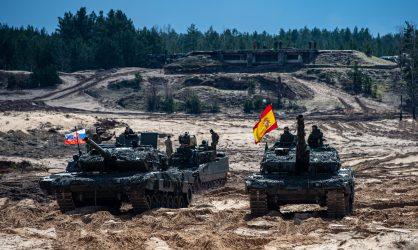 Ρωσικό Υπουργείο Άμυνας: Το ΝΑΤΟ ετοιμάζεται για μεγάλης κλίμακας ένοπλη σύγκρουση με τη Ρωσία