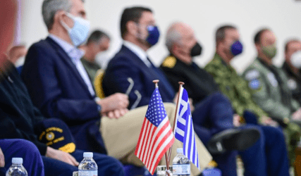 Οι Αμερικανοί εκπαιδεύονται στη Βάση Ελικοπτέρων Ναυτικού