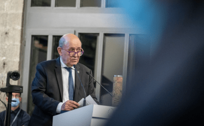 Ζαν-Ιβ Λεντριάν: Ο Πούτιν θέλει να βγάλει την Ουκρανία από τον χάρτη των κρατών