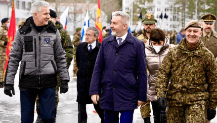 Ιταλός Υπουργός Άμυνας: Ο πόλεμος στην Ουκρανία θα μπορούσε να διαρκέσει ακόμη και δέκα ή είκοσι χρόνια