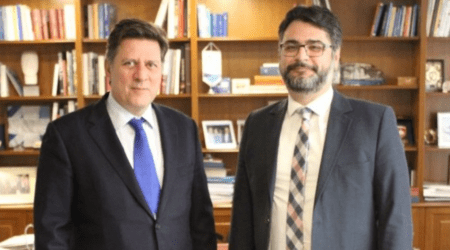Βαρβιτσιώτης σε Ανδρουλάκη: Οι υπηρεσίες σας προς τον Ελληνισμό της Ουκρανίας και το ΥΠΕΞ είναι τεράστιες