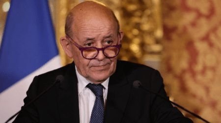 Επικεφαλής της γαλλικής διπλωματίας: Η Γαλλία θα αποδεσμεύσει 300 εκατ. ευρώ για την Ουκρανία