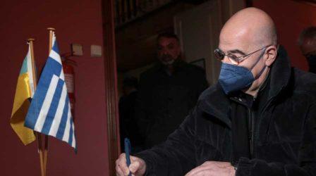 Νίκος Δένδιας: Παρακολουθούμε με ιδιαίτερη ανησυχία τις δραματικές εξελίξεις στη Μαριούπολη
