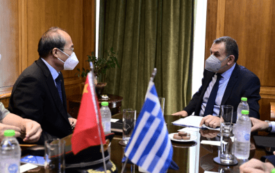Συνάντηση Νίκου Παναγιωτόπουλου με τον Πρέσβη της Λαϊκής Δημοκρατίας της Κίνας