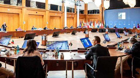 Το κυβερνών Σοσιαλδημοκρατικό Κόμμα ενέκρινε την ένταξη της Σουηδίας στο NATO