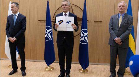 Στόλτενμπεργκ: «Ιστορική στιγμή που πρέπει να αδράξουμε» οι αιτήσεις προσχώρησης Φινλανδίας και Σουηδίας στο ΝΑΤΟ