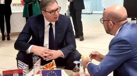 Ο Μισέλ ζητάει από την σερβική ηγεσία να επιβάλει κυρώσεις στη Ρωσία