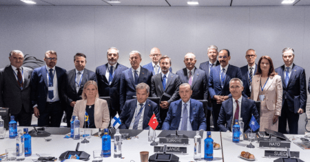 Στόλτενμπεργκ: Επιτεύχθηκε συμφωνία με την Τουρκία για την ένταξη της Φινλανδίας και της Σουηδίας στο ΝΑΤΟ
