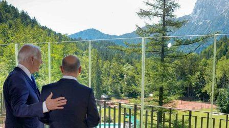 Σολτς: Δεν μπορεί να επιβληθεί καμία συμφωνία ειρήνης στους Ουκρανούς