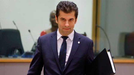 Βουλγαρία: Ο πρωθυπουργός απορρίπτει τους ισχυρισμούς για την εξαγωγή όπλων στην Ουκρανία