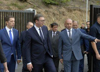 Ανεβαίνει ξανά η ένταση κατά μήκος των συνόρων Σερβίας-Κοσόβου