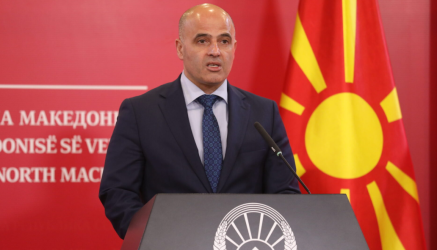 Πρωθυπουργός Βόρειας Μακεδονίας: Στις διαδηλώσεις σχεδιάζονται πράγματα που δεν αρμόζουν σε χώρα μέλος του ΝΑΤΟ