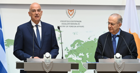Ανατολική Μεσόγειος, Λιβύη και Κυπριακό στο επίκεντρο της συνομιλίας Δένδια-Κασουλίδη