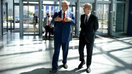 Ο Αλβανός πρωθυπουργός ζητά την ένταξη του Κοσόβου στο ΝΑΤΟ