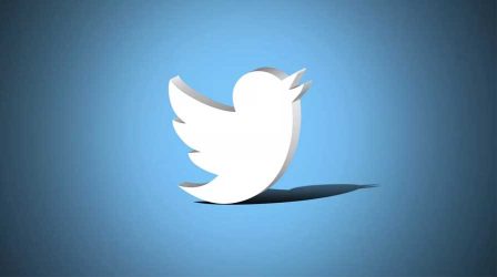 Επίτροπος Γιούροβα: Το Twitter «επέλεξε την αντιπαράθεση»