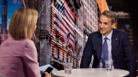Πρωθυπουργός στο Bloomberg για την Τουρκία: Η αμφισβήτηση της κυριαρχίας ενός συμμάχου στο ΝΑΤΟ είναι προφανώς απαράδεκτη