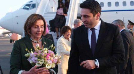 Η Νάνσι Πελόζι στο Γερεβάν μετά τις συγκρούσεις με το Αζερμπαϊτζάν