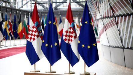 Η Κροατία αποχαιρέτισε το νόμισμά της και υιοθετεί το ευρώ – Εισέρχεται στον χώρο Σένγκεν
