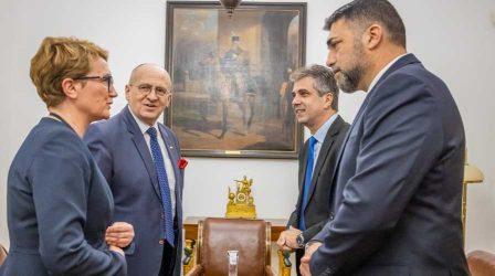 Ισραήλ: Η επιστροφή του πρέσβη της Πολωνίας βάζει τέλος στην διμερή διπλωματική διένεξη