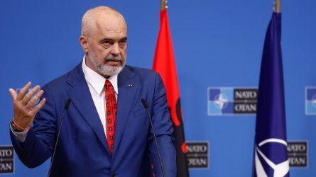 Ο Έντι Ράμα απαντά για την απουσία του από την Αθήνα – «Δεν ήθελα να ενοχλήσω τον οικοδεσπότη και τους καλεσμένους του» -Αιχμές κατά του Έλληνα Πρωθυπουργού