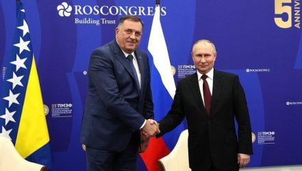 Μέσω του Ηγέτη των Σερβοβόσνιων βάζει φωτιά στα Βαλκάνια η Μόσχα: Εξετάζουμε σοβαρά την ανεξαρτησία της Δημοκρατίας Σέρπσκα