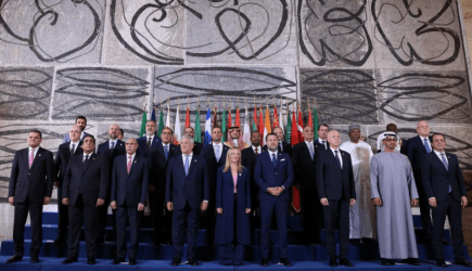 Μελόνι: Με τη διάσκεψη της Ρώμης, ξεκινά μια διαρκής συνεργασία για το μεταναστευτικό