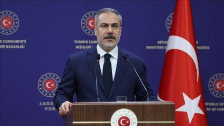 Τούρκος ΥΠΕΞ: Είμαστε υπέρ της Ουκρανίας να γίνει μέλος του ΝΑΤΟ